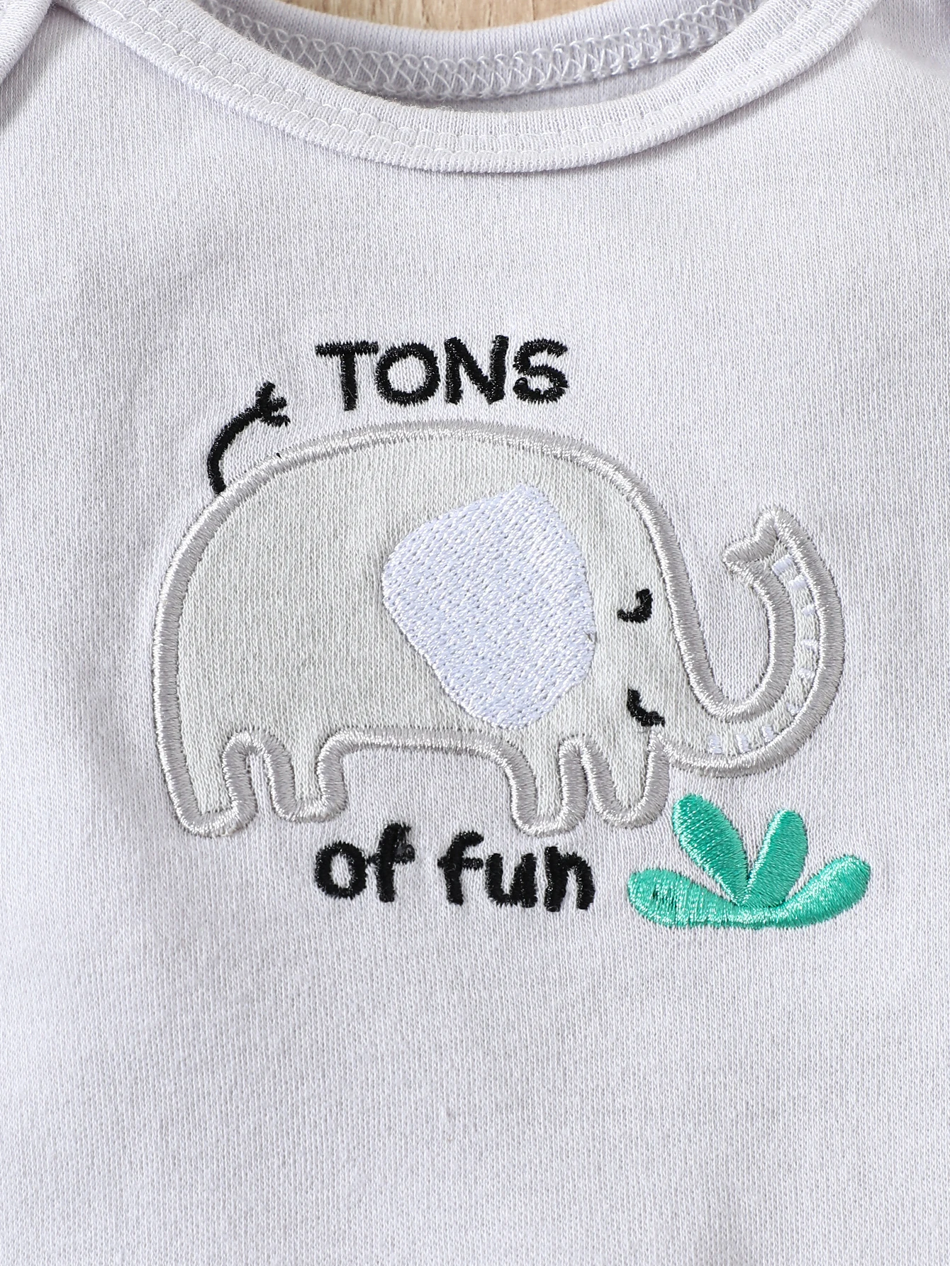 3PCS Summer Baby Short Sleeve Triangle Bodysuit Cartoon Elephant and Leaf Pattern Bodysuit 0-9 Months Boys Bodysuit Birth Gift