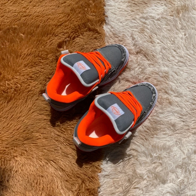 

Доступные модные кроссовки! Мужские кроссовки серо-оранжевого цвета с жаккардовым узором и цветовыми блоками | Размеры 36-48 | Противоскользящие и долговечные | Модный