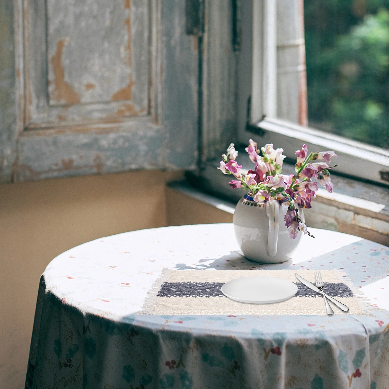 Imagen 6: Juego de manteles individuales con borlas de lino y algodón tejido, resistentes al calor, antiescaldaduras, rectangulares, para mesa de comedor, uso en restaurante y hogar, 8 Uds.