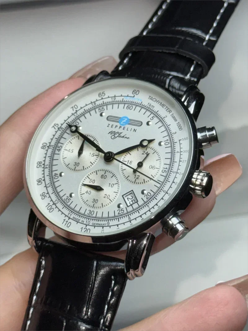 Neue modische Zeppelin-Herrenuhr mit drei Augen, laufender Sekunde, multifunktionalem Chronographen, Business- und Freizeit-Quarzuhr