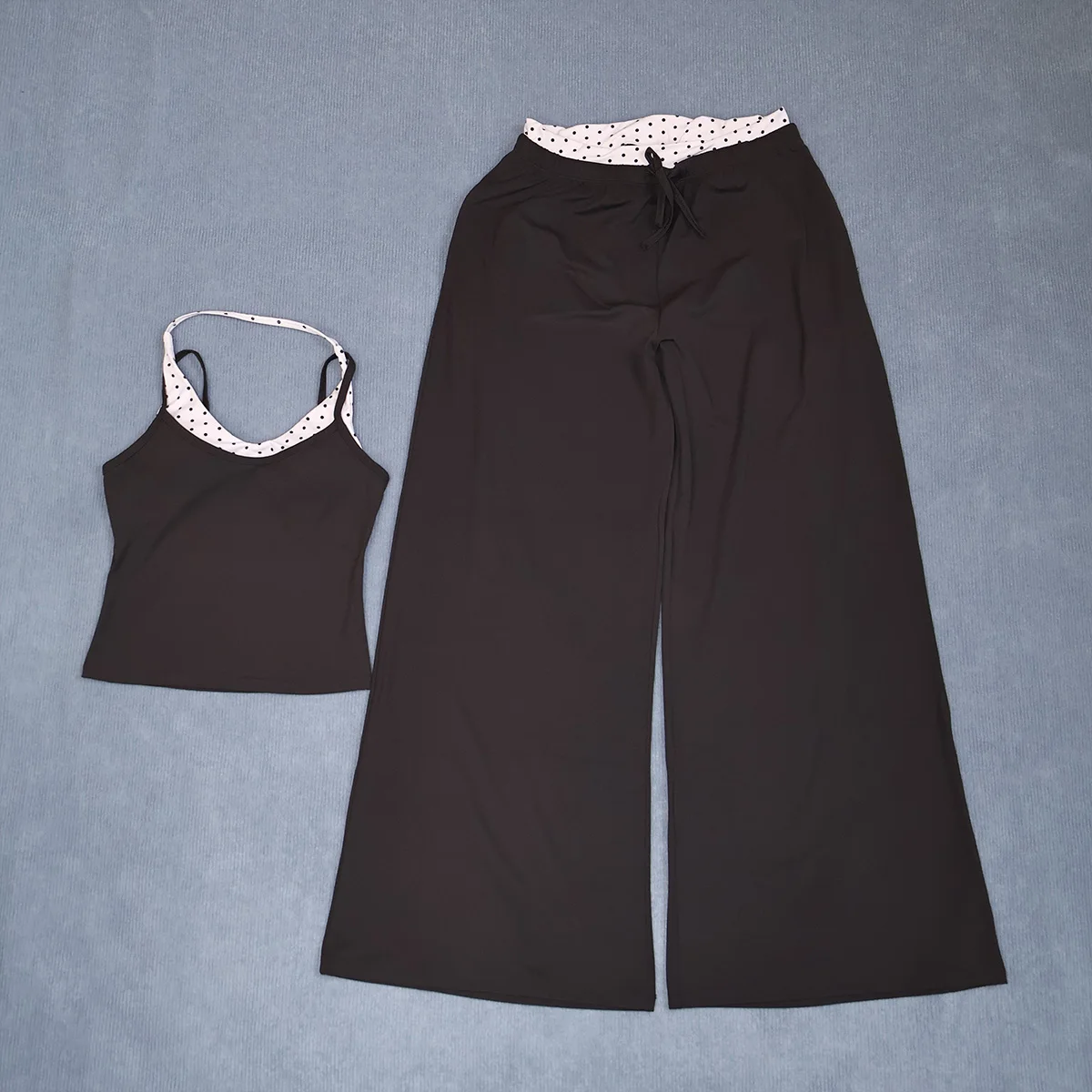 Damen-Yoga-Set, 2-teilig, Polka-Dot-Verzierung, Tanktop, Hose mit Kordelzug und elastischem Bund, weite Beine, für Training, Fitnessstudio, Laufen, Freizeit und Sport. – Detail 16