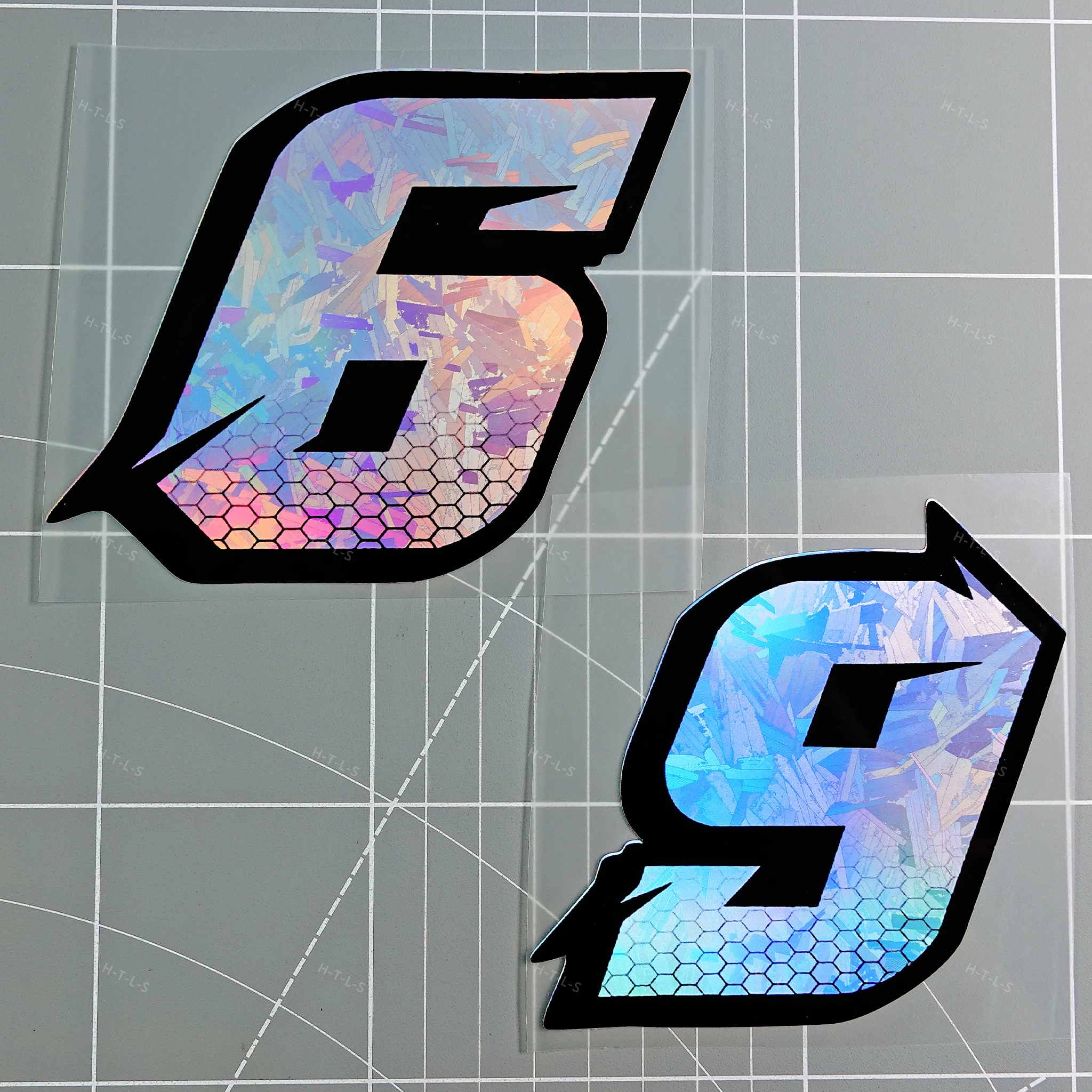 2PC Colorful Carbon Honeycomb Arabic Numerals Stickers Waterproof Vinyl Decals DIY Decor for Motorcycle Helmet Front Fairing