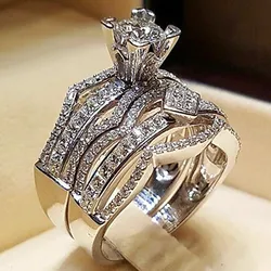Huitan Luxury Fashion Matched Set Rings Women for Wedding Inlaid Brilliant Cubic Zirconia Luxury 2Pcs Engagement Bands Jewelry
