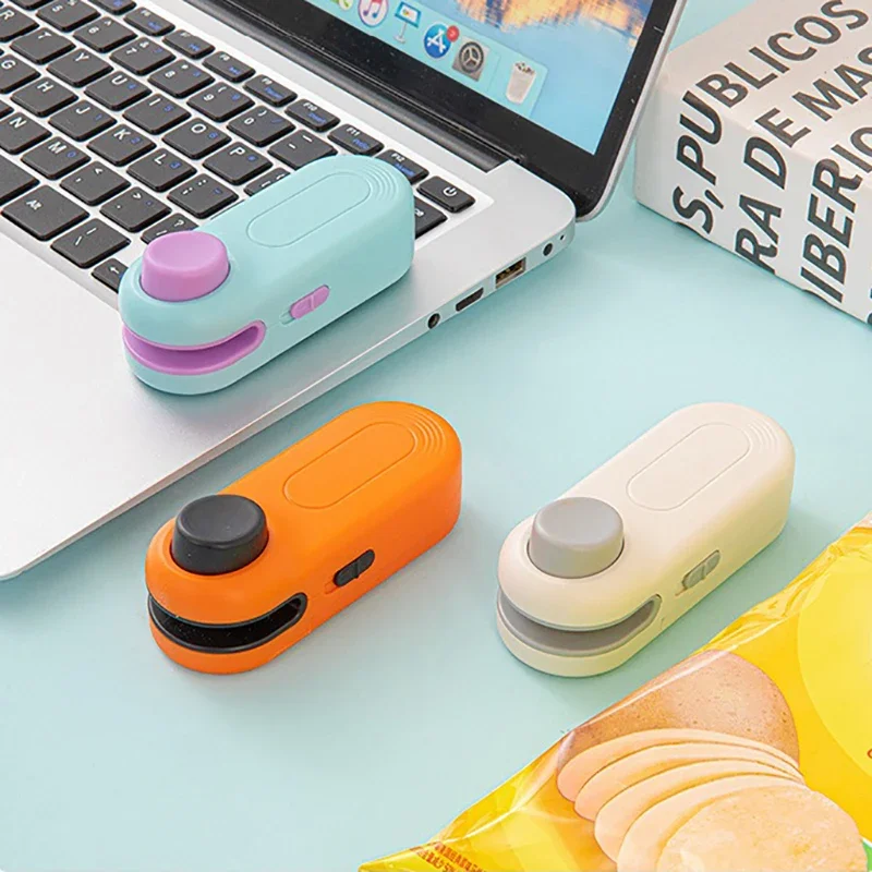 

Battery Powered Heating Sealer Mini - Handheld Heat Sealing Machine for Food Packaging Plastic Bags, 3 Colors