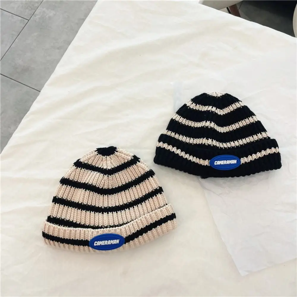 หมวกเด็กที่อบอุ่น หมวกเด็กกันลมที่สะดวกสบาย หมวกถักลายทางอเนกประสงค์ระบายอากาศได้สำหรับเด็กชายและเด็กหญิง