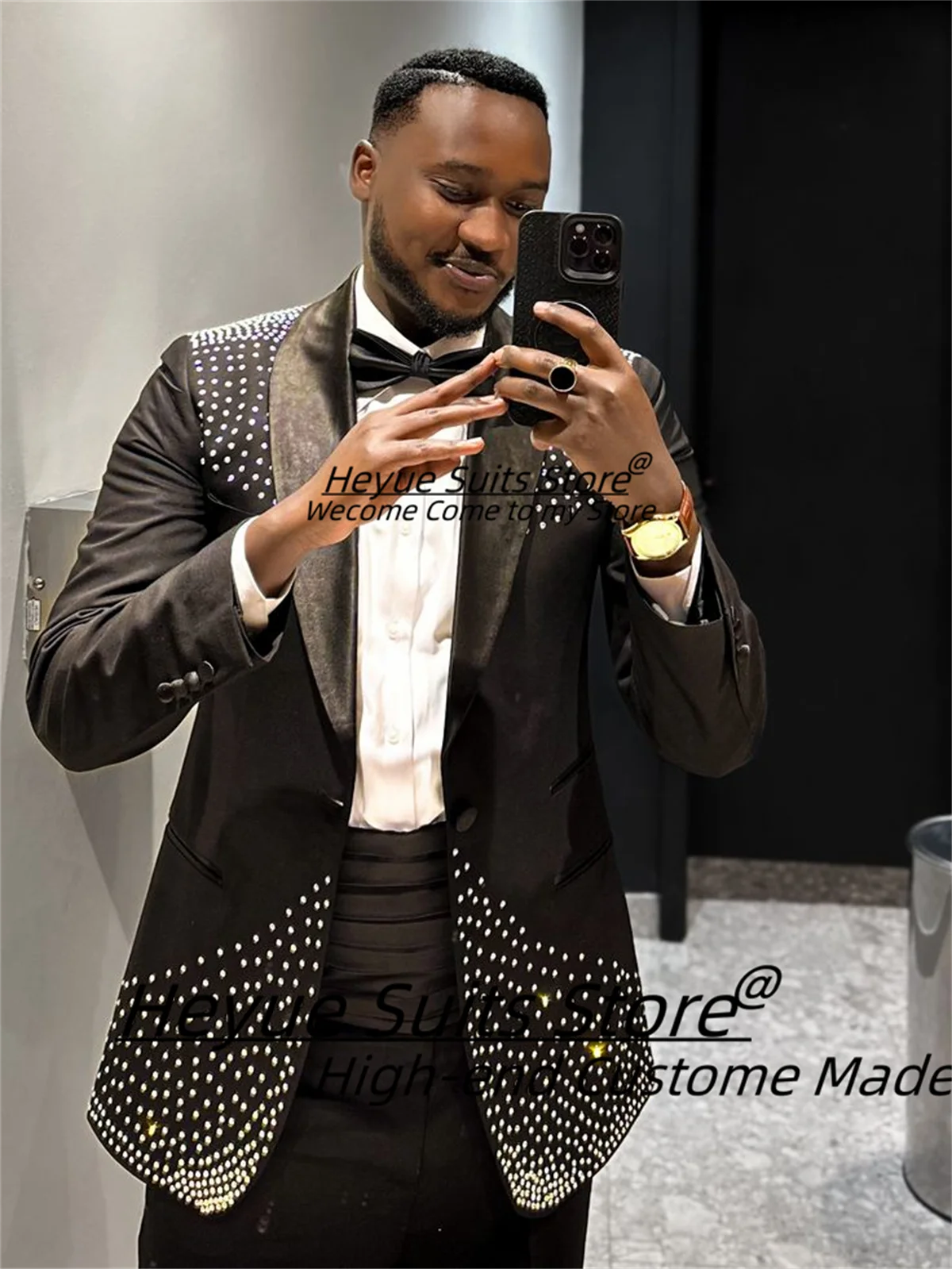 

Luxurious Shiny Diamond Embroidery Groom Wedding Tuxedos Customized Slim Fit Shawl Lapel Men Suits Male Prom Blazers 2 Pcs Sets