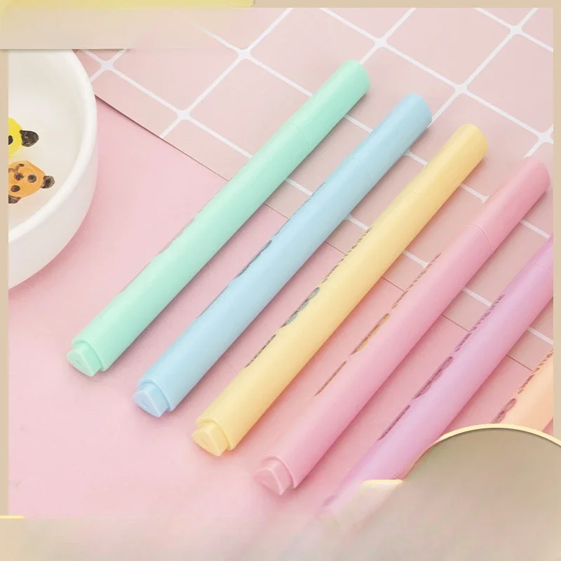 Children‘s Magic Water Floating Pen Net Celebrity Water Painting Suspension Pen 12 Color Water Floating Pen School Supplies