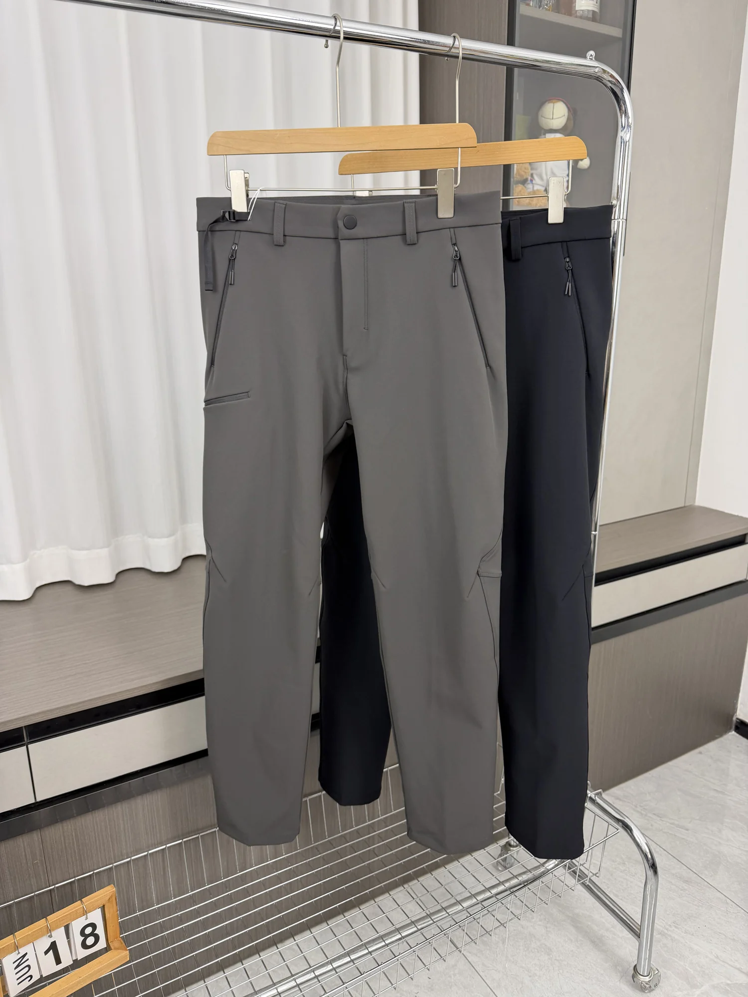 

Outdoor Men's Fce Lined Casual Trousers Windproof Water Repellent Autumn Winter Spor Loose Fit Straight Leg Pants