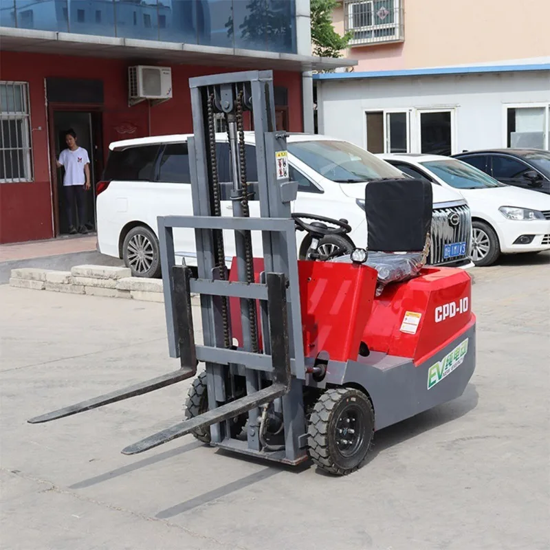 Carrello elevatore elettrico da 1,5 tonnellate di vendita caldo con accessori sostituibili, adatto per deposito di lavoro agricolo e magazzino