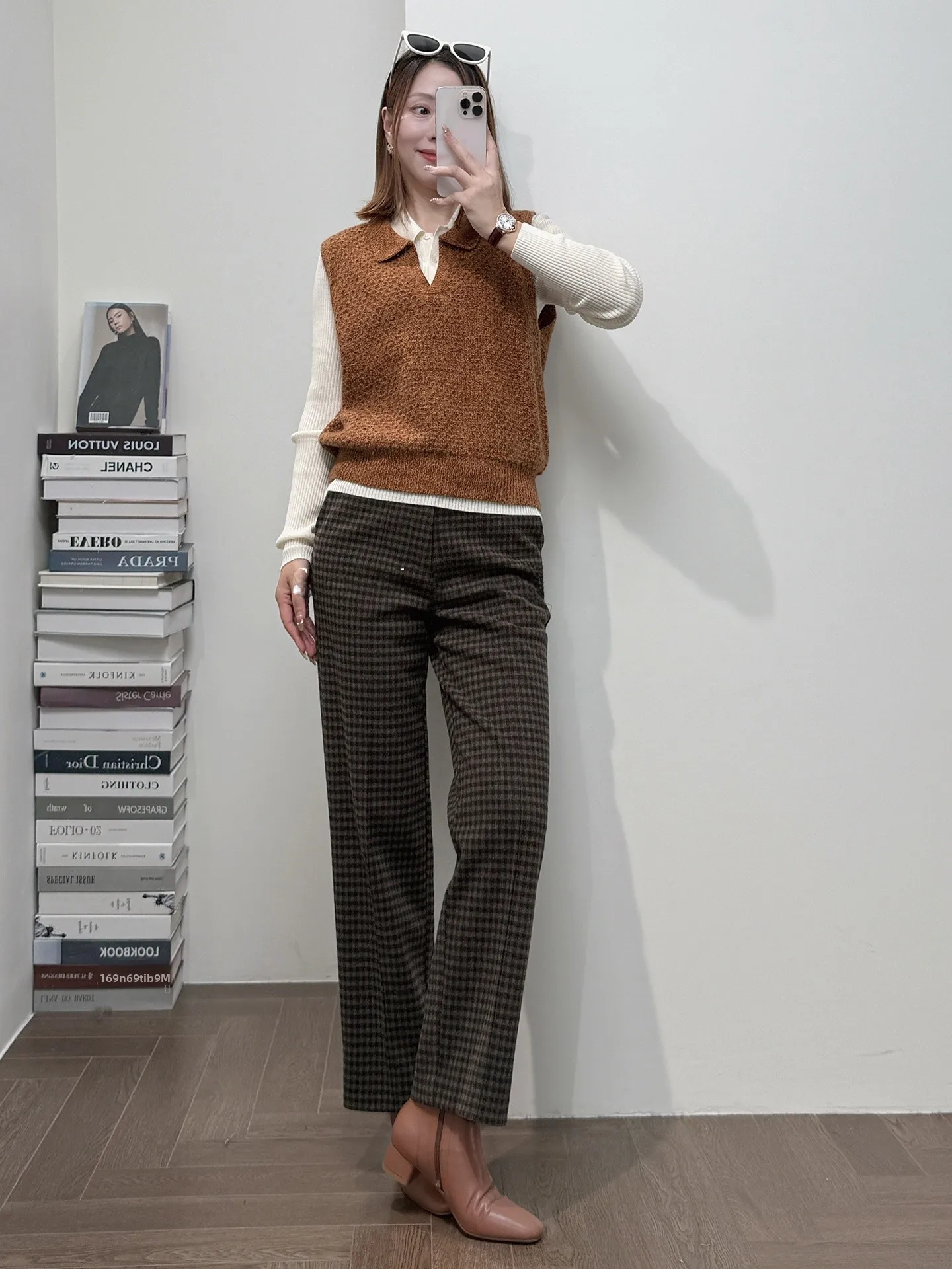 

Ультраверстайленсный жилет из 100% шерсти с воротником-стойкой, теплая нижняя одежда, новый дизайн, стандартная длина, без пуговиц, однотонный, для повседневной носки