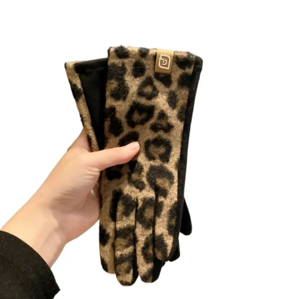 Stylish Cashmere Leopard-print Gloves Cold-proof Keep Warm Ladies Driving Gloves Touch Screen Skiing Gloves Outdoor Activities