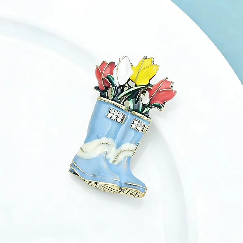Wuli&baby Lovely Flower Rain Boots Brooches For Women 2-color Enamel Cartoon Interesting Shoes Party Casual Brooch Pins Gifts