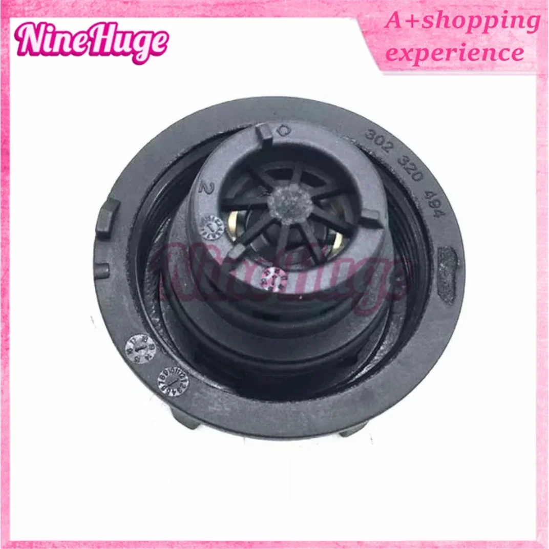 New 1PC 31368311 High Radiator Coolant Cap Reservoir Tank 30680002 LR000243 for Ford Volvo DG938101AA DG93-8101-AA