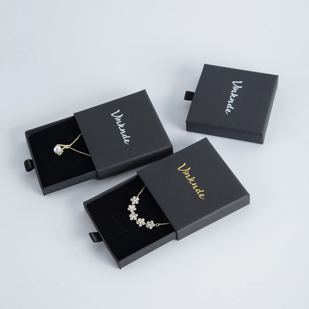 Black Paper Boxes Case 8x8x2.5cm Custom Logo Cardboard Sliding Box Jewelry Packaging Ribbon Drawer Gift Earrings Rings Bracelet