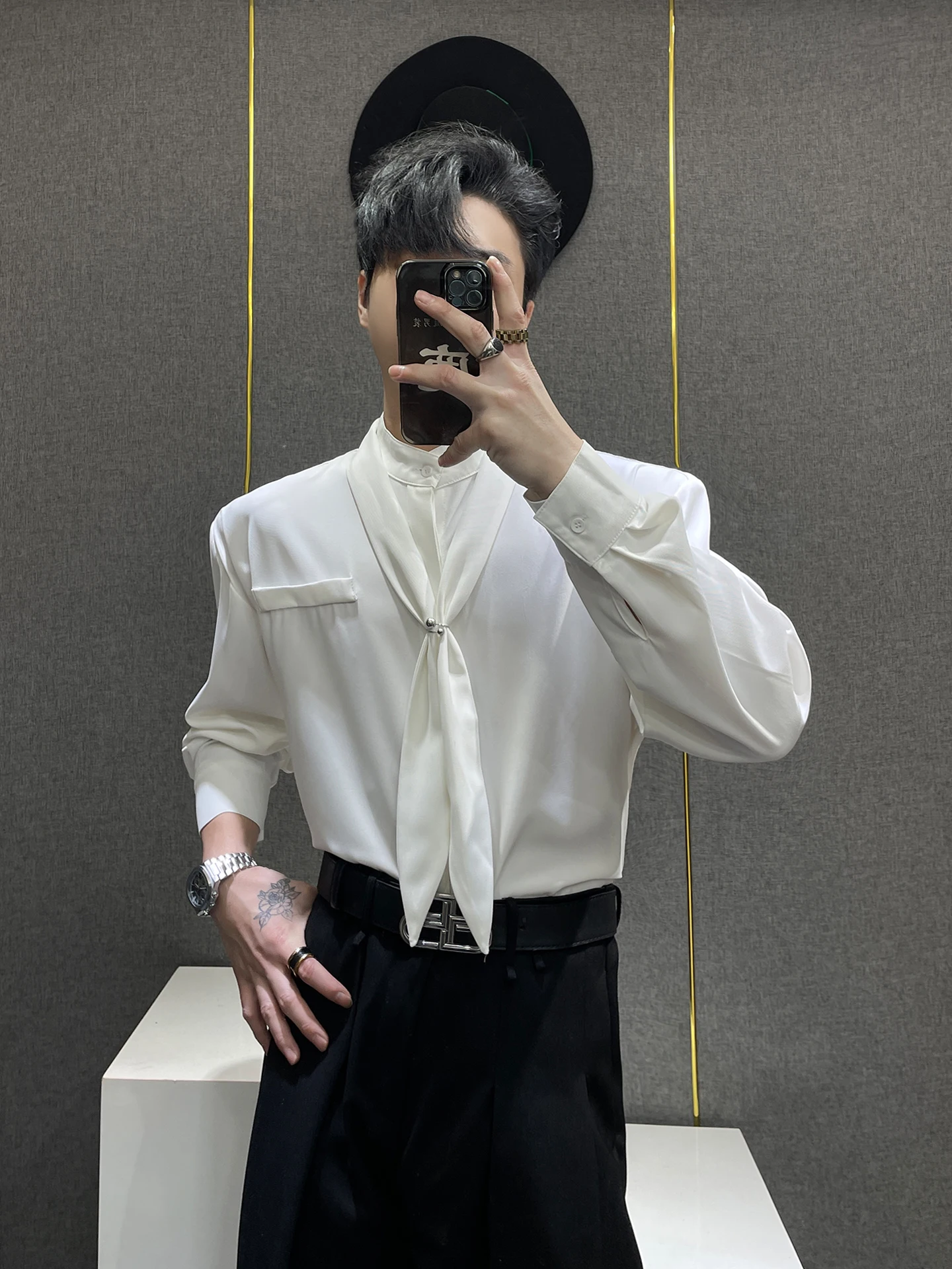 

Men's Casual Long Sve irt with Self-Tie Bow Tie Loose Fit Design Versatile Comfortable Polyester Fiber Thin Sle French