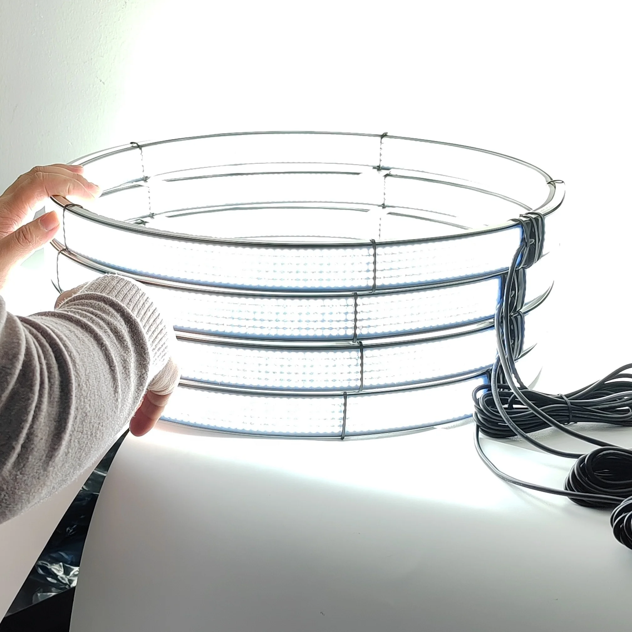 

2020 NEWEST 4PC 15.5" 10 Row White LED Illuminated Wheel Ring Kit Rim Lights