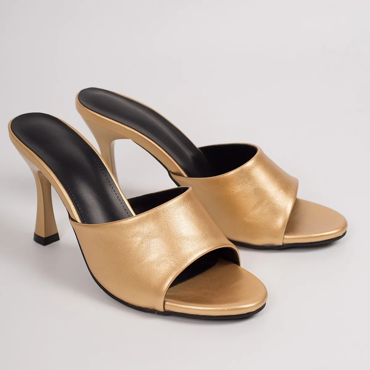 2026 New Summer Open Toe Slip on Women Slippers High Heels Wedding Stripper Shoes Outdoor Daily Wear Party Dress Slides Shoes