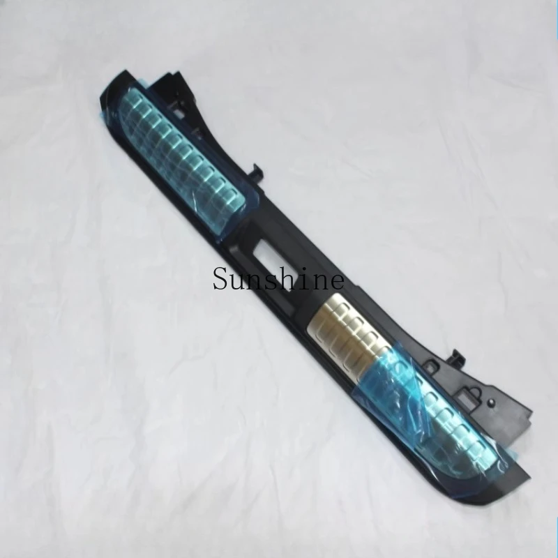 

Suitable for Range Rover Sport Rear Bar Pedal Metal Pedal Rear Bar Trim, Brand New and Original