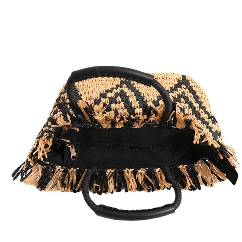 Elegant Lady Handbag Tassel Straw Woven Color Matching Women Holiday Beach Casual Tote Top-Handle Hand-Woven Rattan Capacity Bag