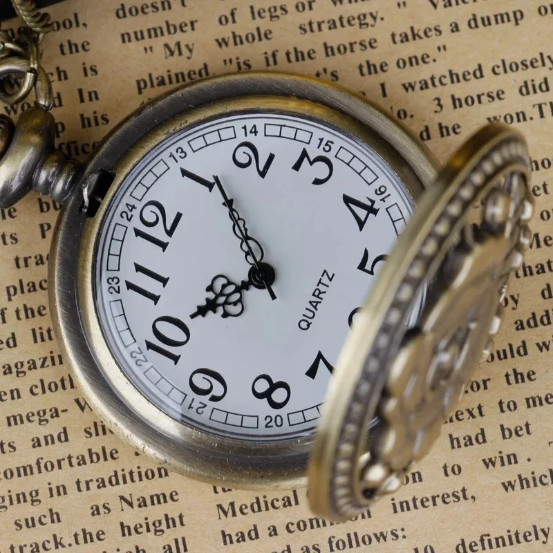 Vintage bloeiende bloem holle ontwerp quartz zakhorloge hanger ketting ketting prachtige cadeaus voor vrouwen mannen