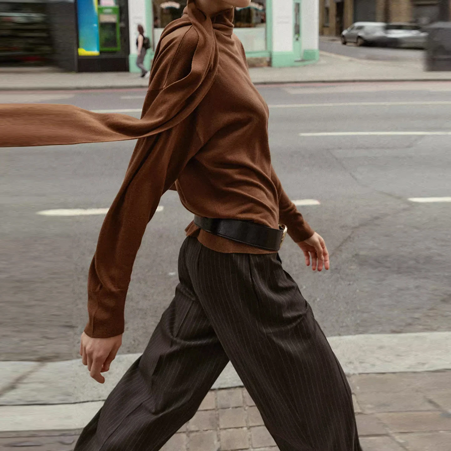 

Z женский модный свободный трикотаж с длинным узлом све Personali, Новое поступление 2025, топ с высоким воротником