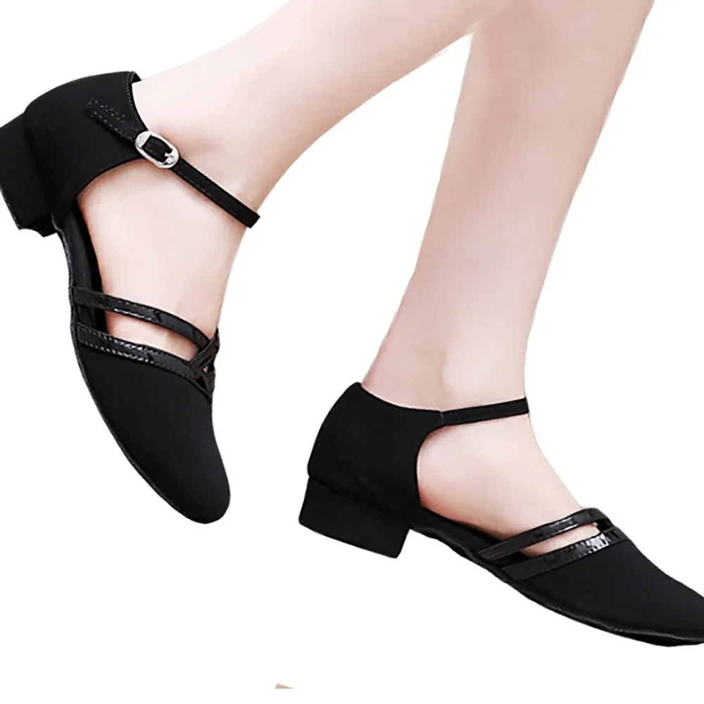Women Closed Toe Latin Dance Shoes Black Low Heel Ankle Strap Ballroom Salsa Tango Practice Dance Shoes for Ladies