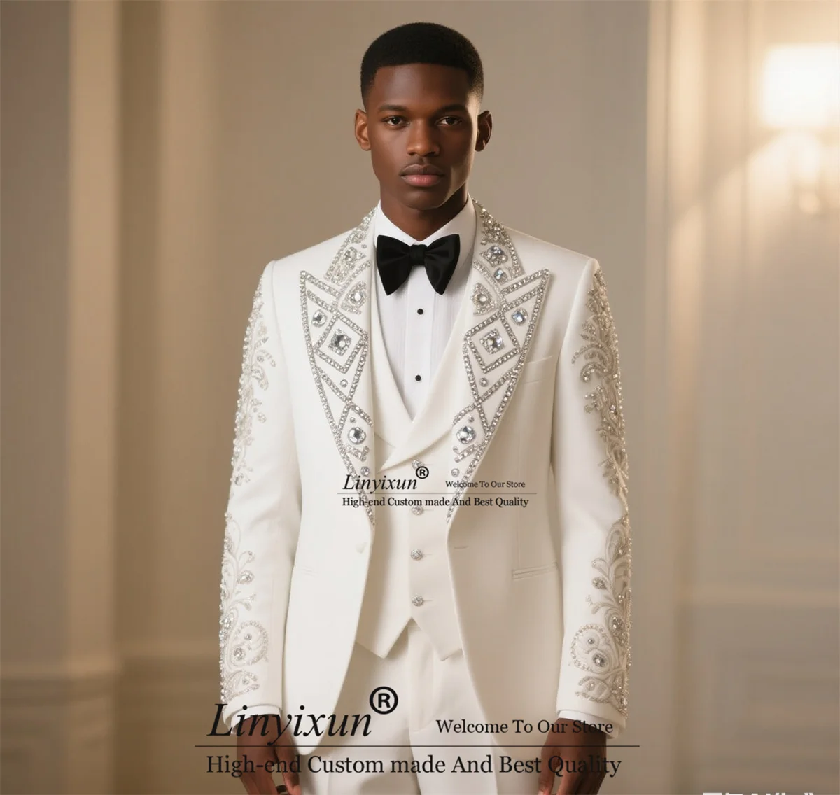 

Sparkly Metallic Jewelry Ornament Tuxedo Men Suits 3 Piece Wedding Groom Male Prom Blazer Customized Dinner Ternos Completo