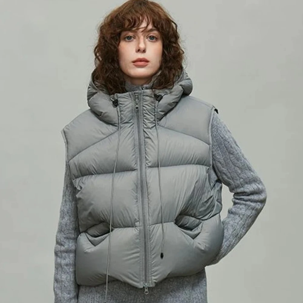 

2025 New Fashion Autumn Winter White Duck Down Hooded Vest Women Loose Fit Ultra Light Soft Puff Puffer Sleeveless Waistcoat