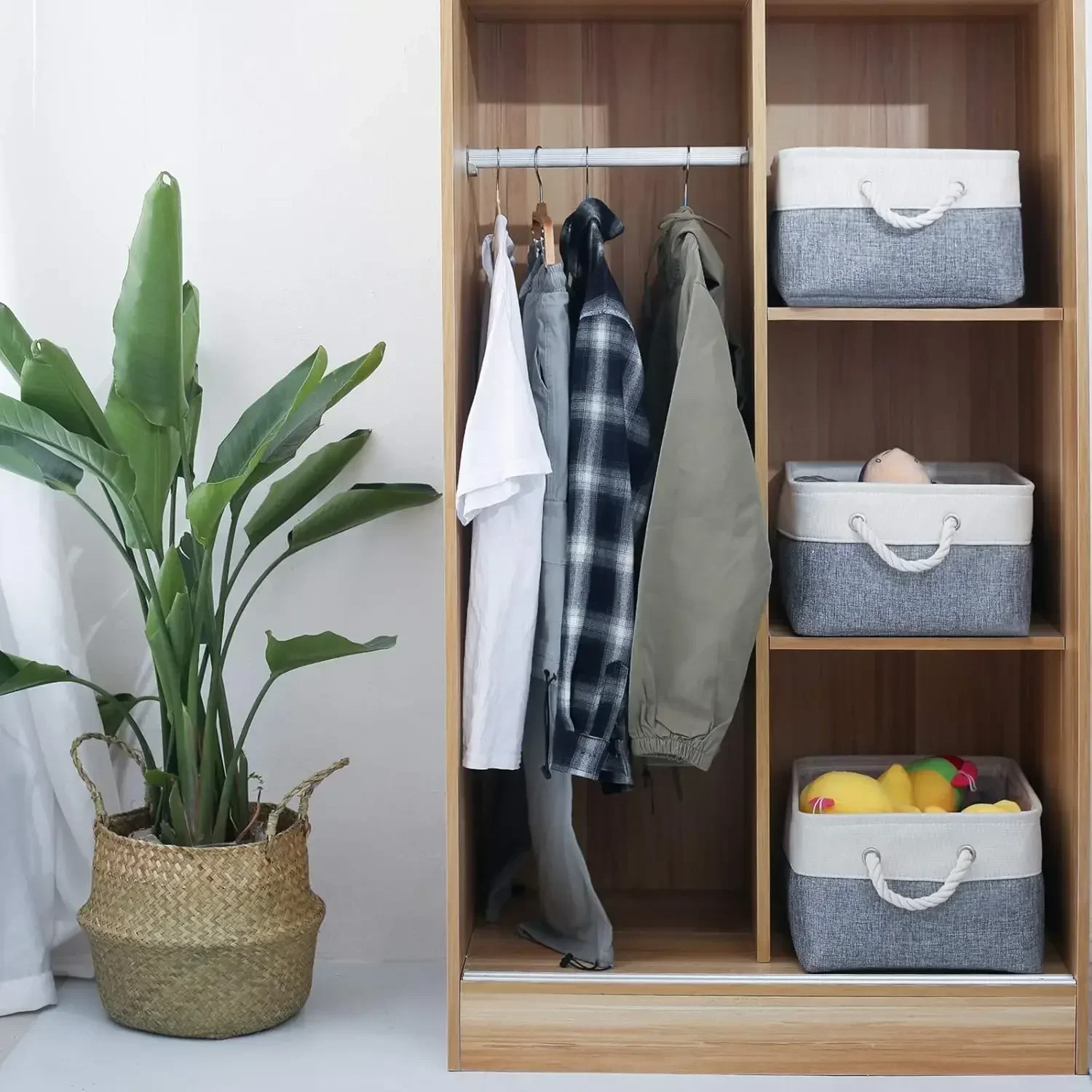 Fabric Collapsible Storage Bins Rectangular Desktop Storage Basket With Handle for Clothing Underwear Socks Storage Organizer