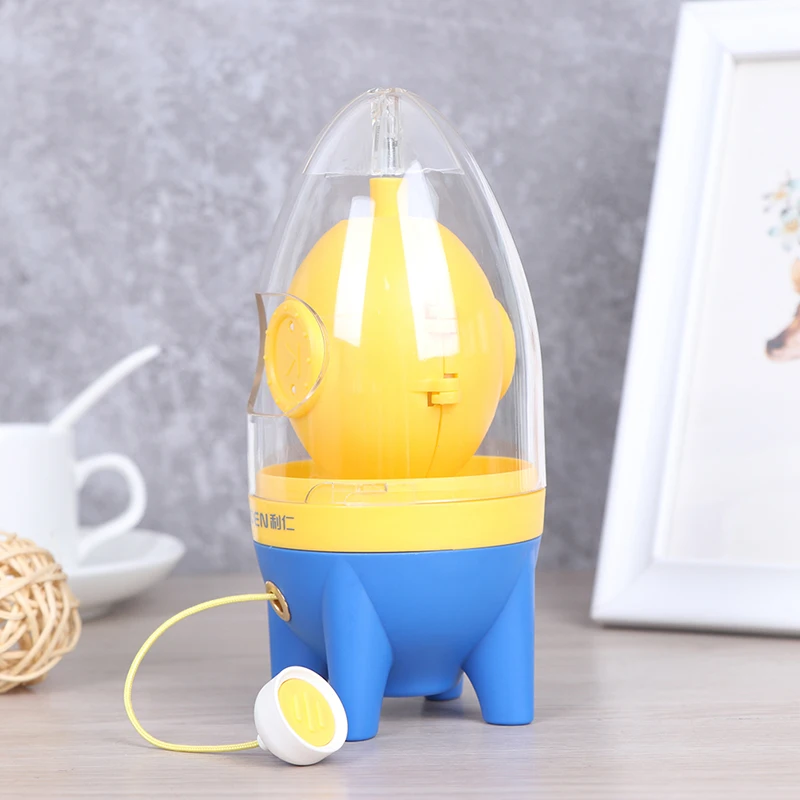 Egg Scrambler In Shell Manual Egg Shakers, Portable Hand Powered Golden Egg Maker Eggs Yolk White Mixer Kitchen Gadgets