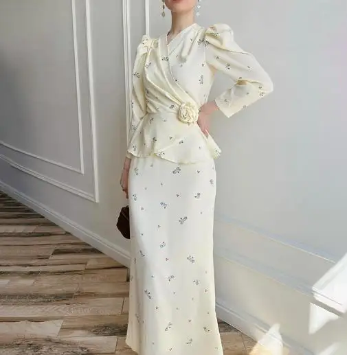 Two Piece Set Women Outfit 2025 Spring Autumn V-Neck Flower Decor Temperament Long Sleeved Top & Casual Slim Long Skirt Set