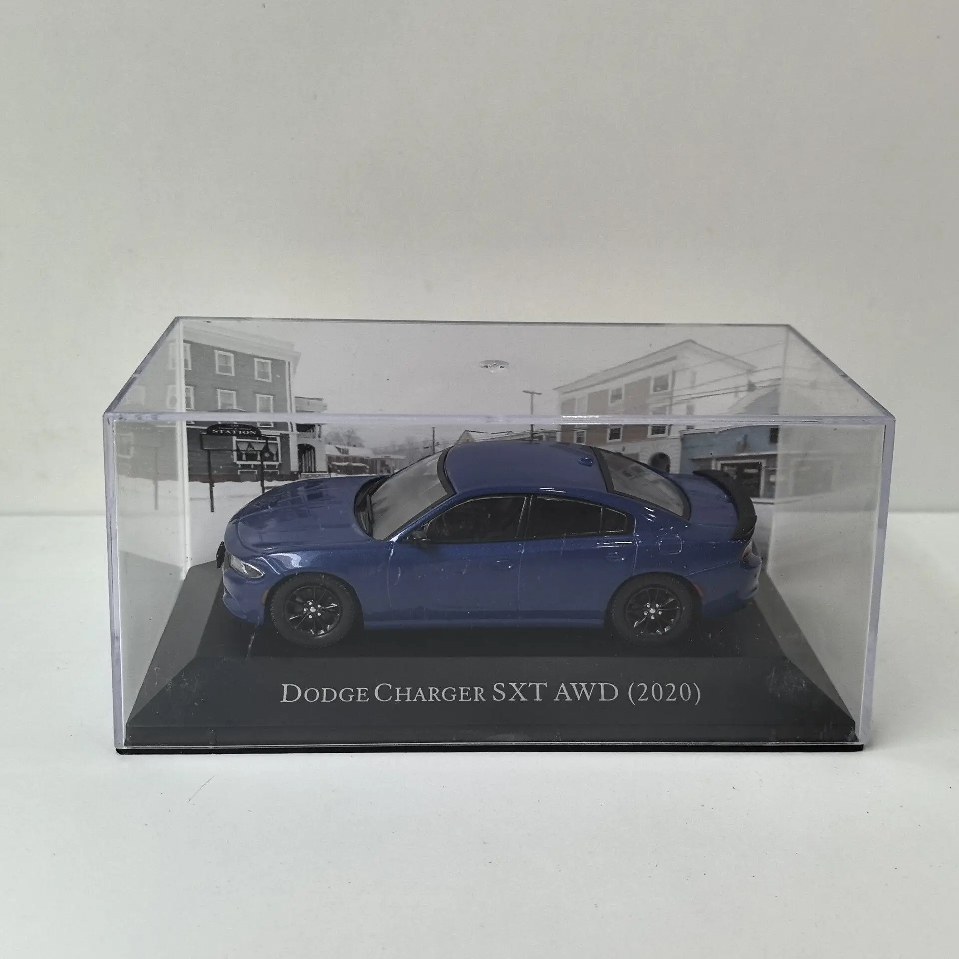 No Color Box Diecas…