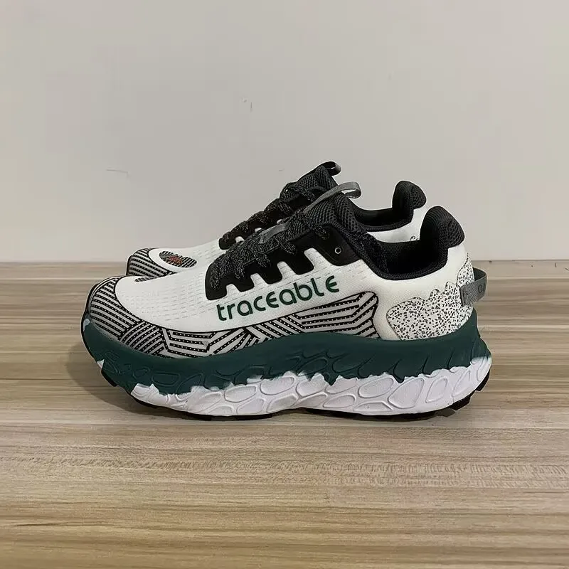 New Trend Thick Bottom Ultra Light Men and Women Outdoor Trail Running Shoes Breathable and Wear-resistant Men's Sports Shoes