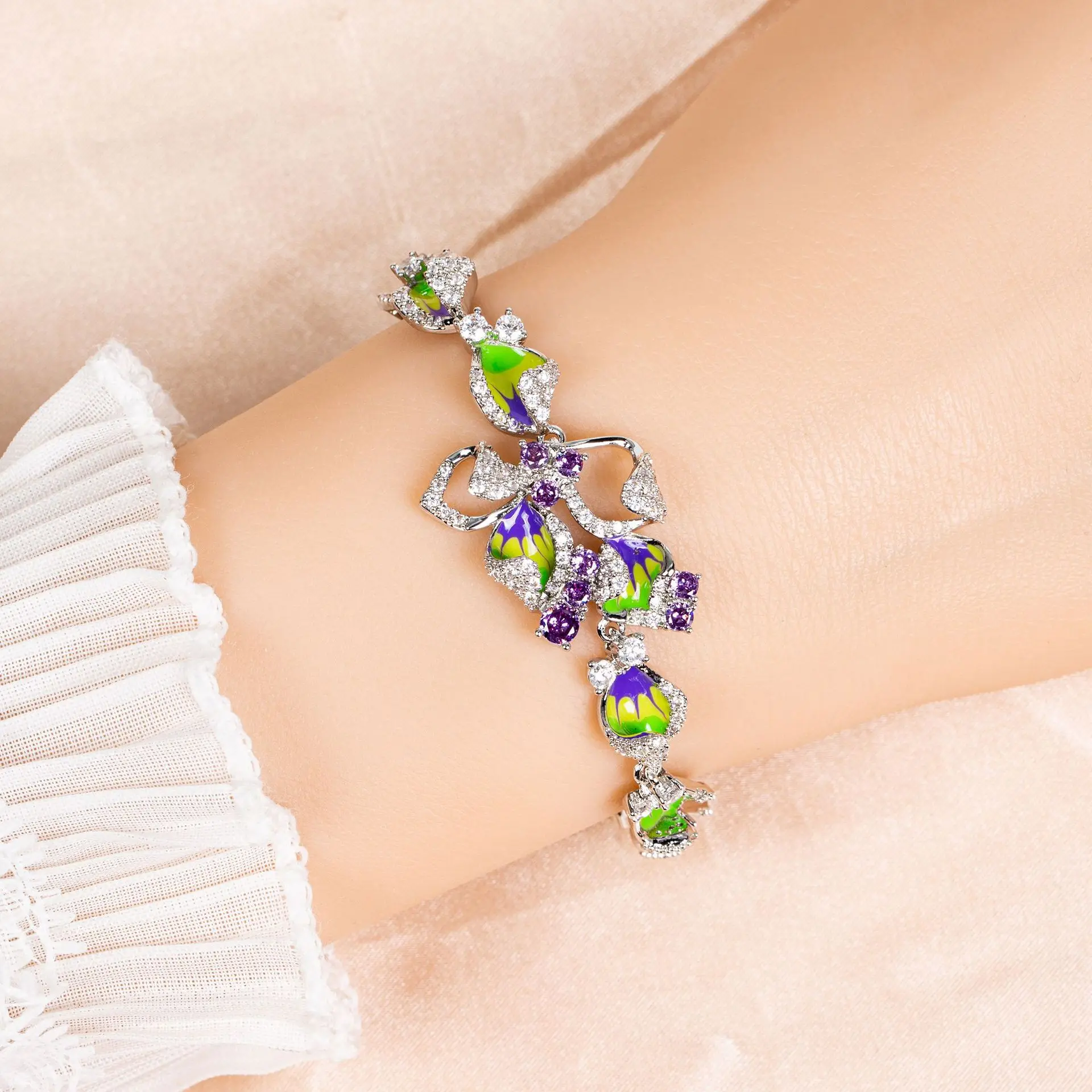 New Luxury Exquisite Dazzling Jewellery Multicolor stereo Everyday Bracelet Women's Wedding Holiday Travel Accessories Gift Z-73