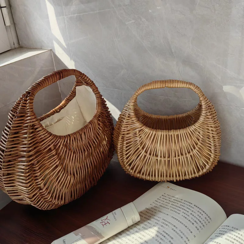 Bohemian Wicker Rattan Bag Handmade Woven Basket Bags for Women Handbags Summer Bali Straw Bags Designer Travel Beach Bag Clutch