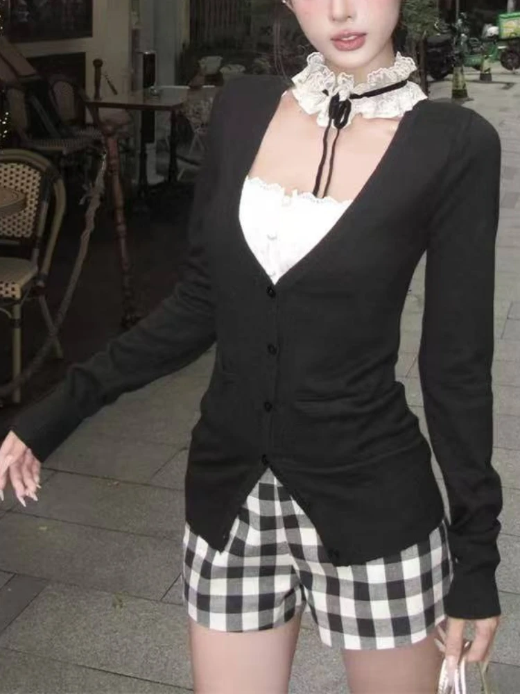

Early Autumn Fashion Set 2025 Vintage Lace Vest Women's Design Black Slim Tops Set Harajuku Elegant 2 Piece Set Chic
