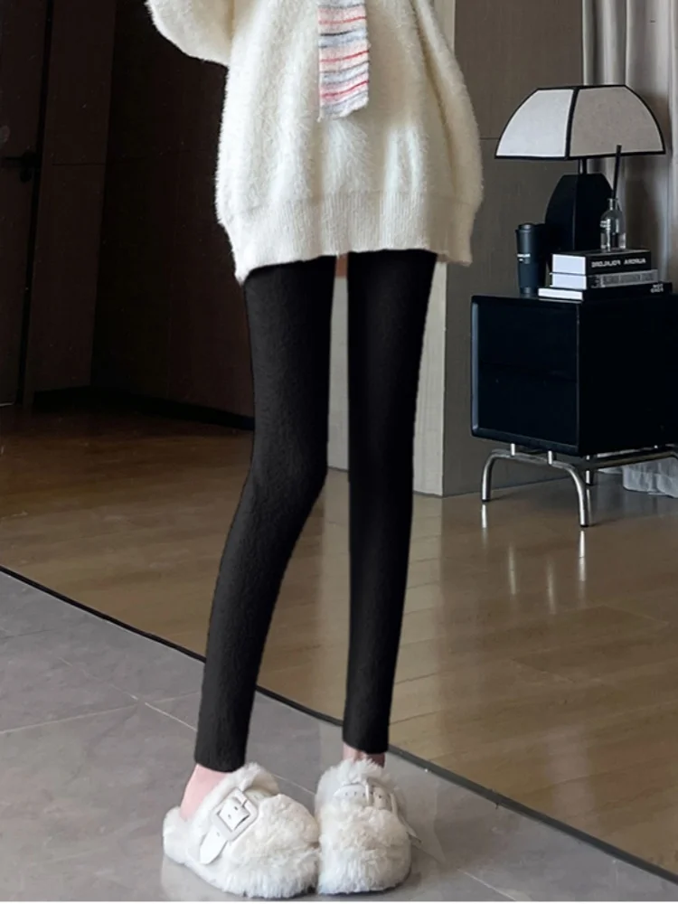 Leggings in pile di visone ispessito per capispalla autunno inverno da donna Pantaloni caldi lavorati a maglia Leggings elastici aderenti dimagranti