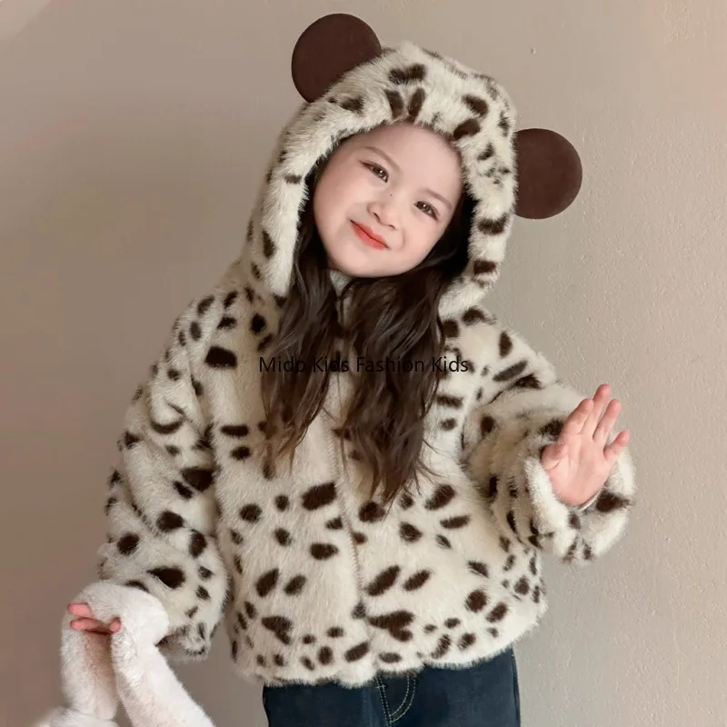 Girls' Fleece-Lined Thickened Coat  Leopard Print  New Arrival Stylish Winter Wear for Little Girls Baby Girl's Wool Knit Coat