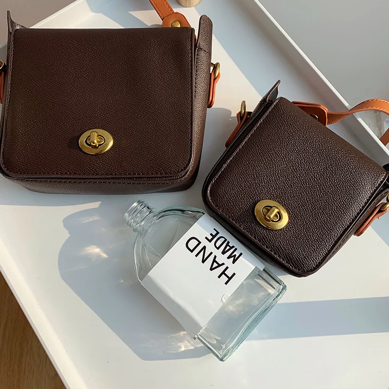 bolsa-quadrada-retro-de-metal-para-ombro-casual-e-estilosa-em-couro-pu-com-f-de-fivela-estilo-coreano