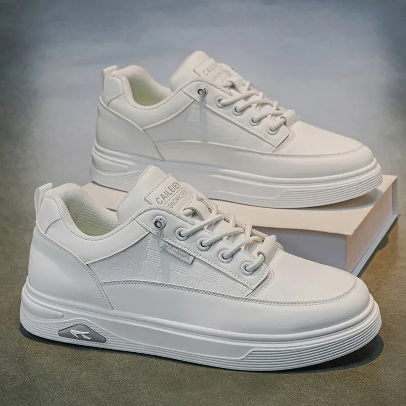 

New Men's Low-Top Lace-Up Outdoor White Casual Sports Shoes 2026 Autumn Student Korean Style Running Shoes Breathable Non-Leathe