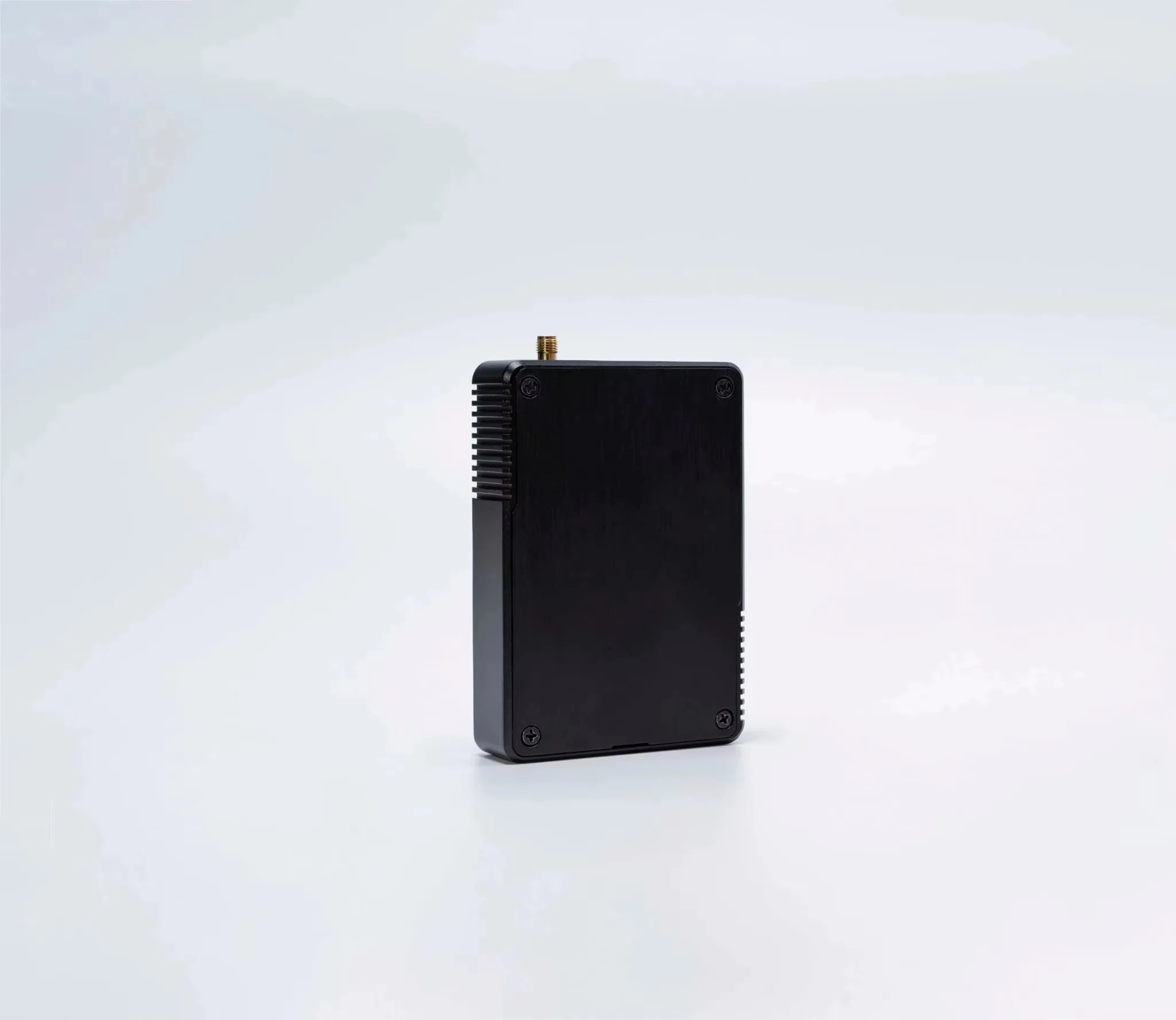 Milesight UG56 Industrial LoRaWAN Embedded Network Server Gateway Fleet Support Ethernet Cellular Wi-Fi