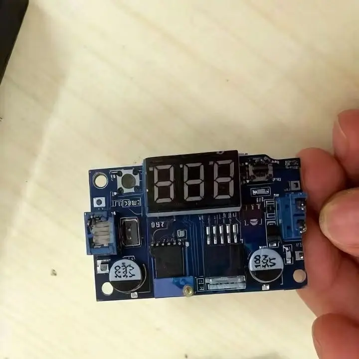 LM2596S Adjustable Voltage Regulator 4.0-40V to 1.25-37V DC 36V to 24V to 12V to 5V Variable Volt Power Supply Car Motor Buck