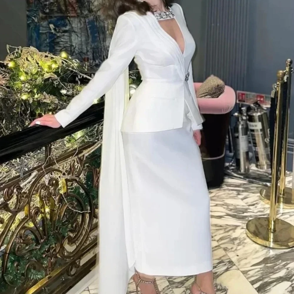 فساتين سهرة بيضاء أنيقة قطعتين للنساء على شكل حرف v وأكمام طويلة فساتين حفلات رسمية غمد طول الشاي فستان الحفلات حسب الطلب