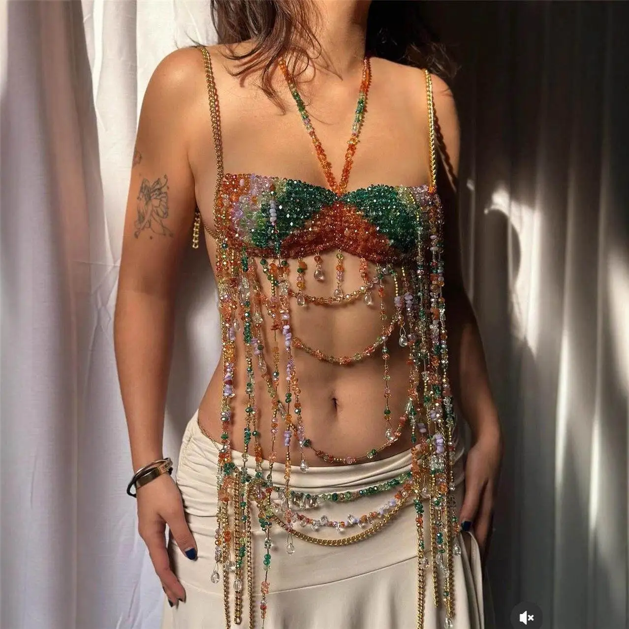 

Сексуальное жемчужное колье-цепочка с кисточками для женщин, модный трансграничный тренд, украшение для груди, короткий стиль, для ношения под одеждой