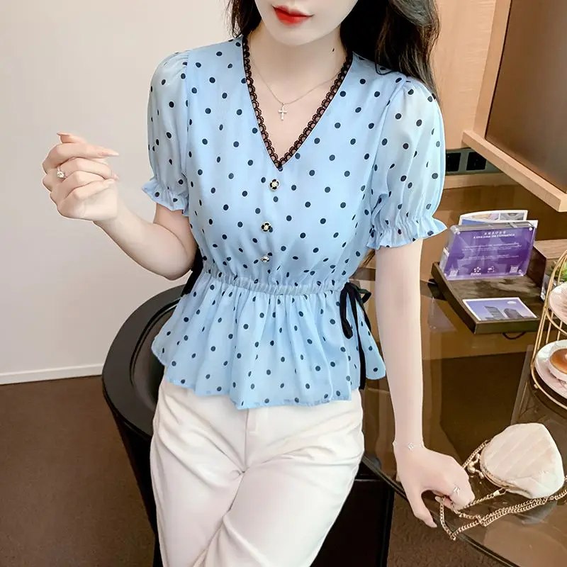 Polka Dot Shirt Short-sleeved Women's Beautiful Waist-hugging Shirt Unique French Top