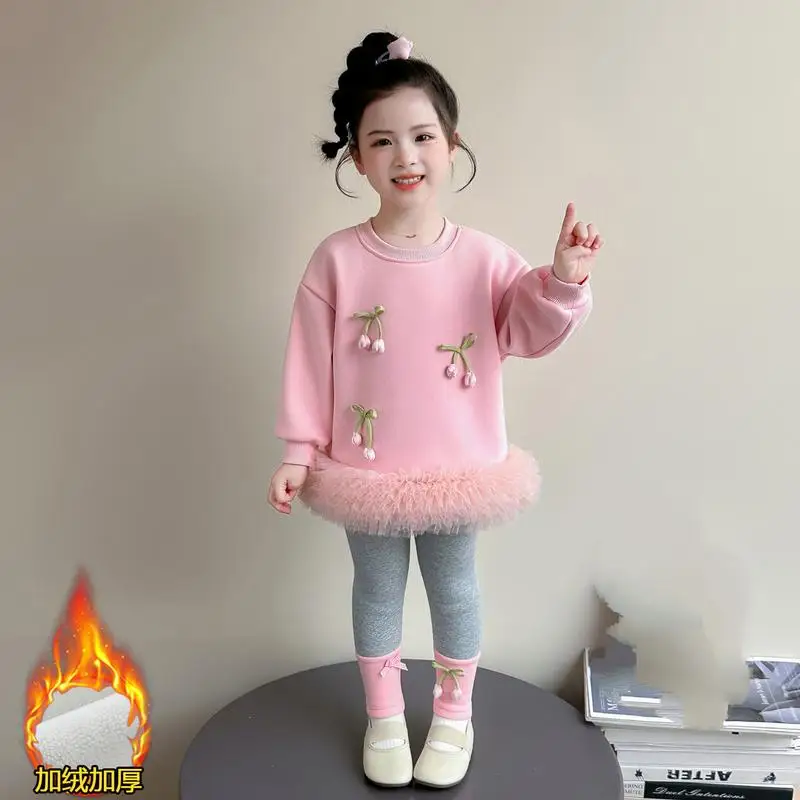 Girls' long sleeved hoodie and pants set with velvet mesh for autumn winter, fashionable stylish leggings, T-shirt two-piece set