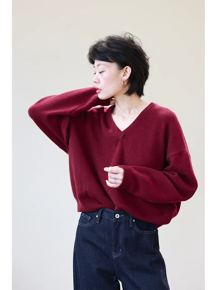 

Теплый мягкий свитер-кардиган для женщин, V-образный вырез, винно-красный, облегающий, вязаный, зимний, новинка, удобный для повседневной носки...