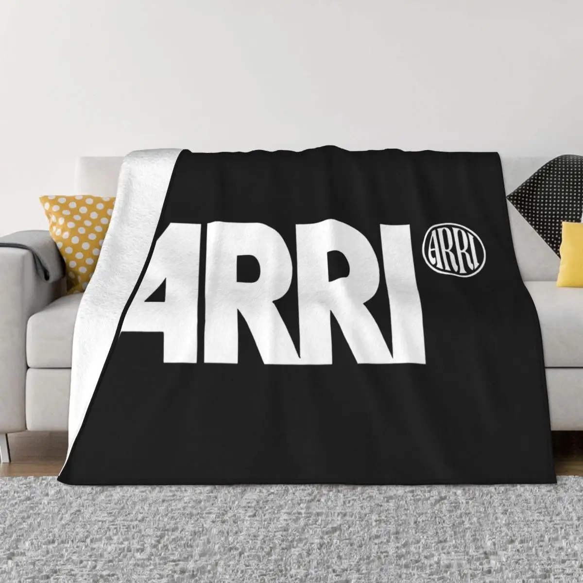 New Arri Motion Logo Film Broadcast Camera Systems Cameraman Size S 2Xl Throw Blanket