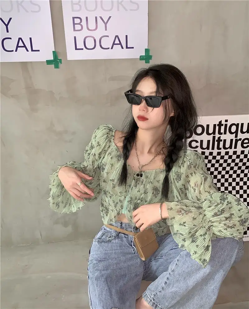 Girl Floral High Waisted Design Short Shirt Long Sleeved Sunscreen Top Shirt