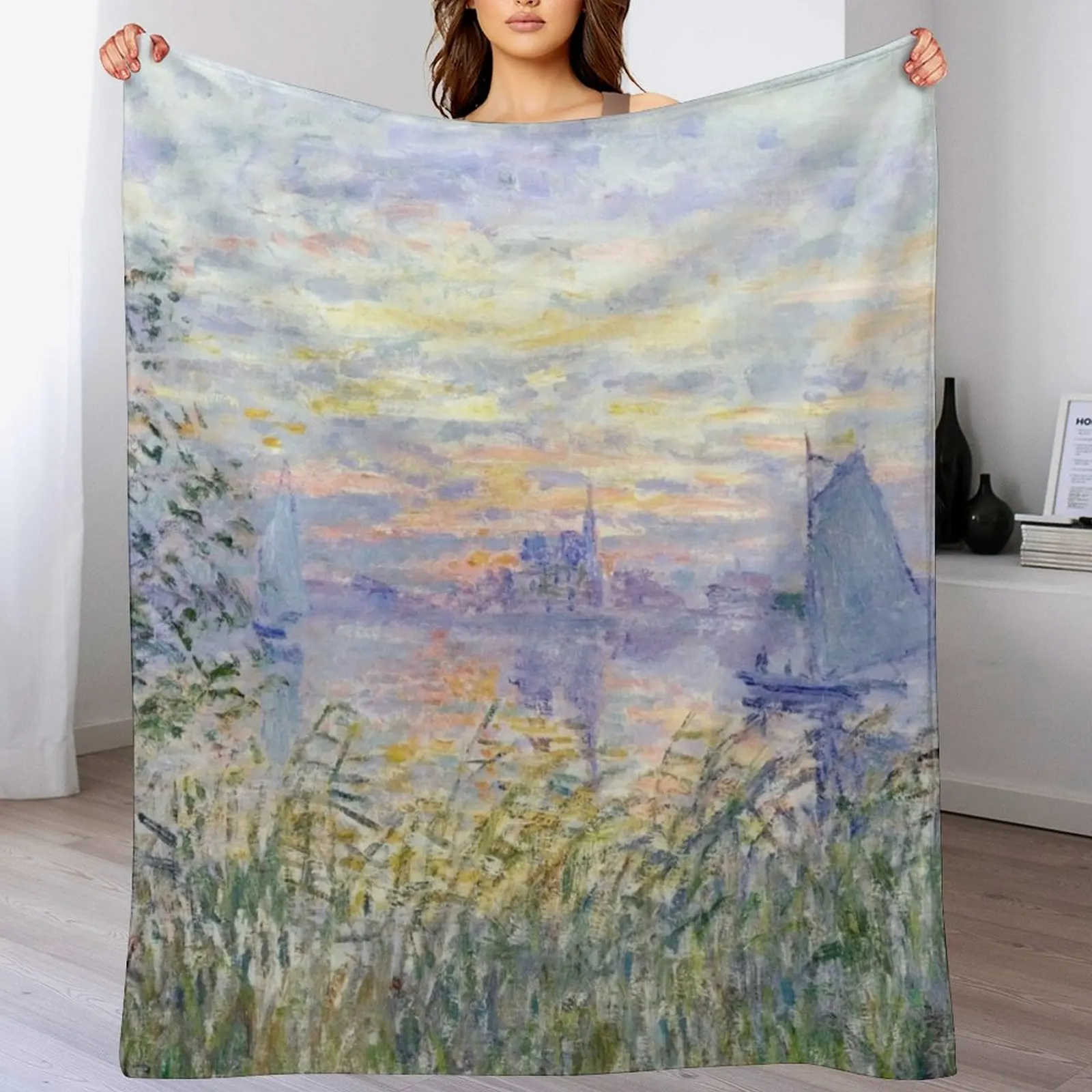 Claude Monet Soleil Couchant Sur la Seine ?? Lavacourt - Sunset on The Seine Throw Blanket anime manga Soft Blankets